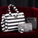 JuJuBe (США) Контейнер для пустышек, футляр, круглая сумочка Paci Pod - Legacy the first lady