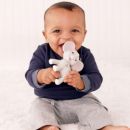 Infantino (США) Прорезыватель для зубов из натурального каучука "Розовый Слоненок"