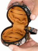 JuJuBe (США) Контейнер для пустышек, футляр, круглая сумочка Paci Pod - Far Out Floral