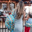 Zealous Рюкзак для мамы и ребенка - Hello Kitty Hello Rainbow JuJuBe