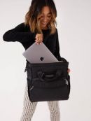 Dr. B.F.F. Сумка рюкзак для мамы дорожная - Catwalk / Черный леопард JuJuBe